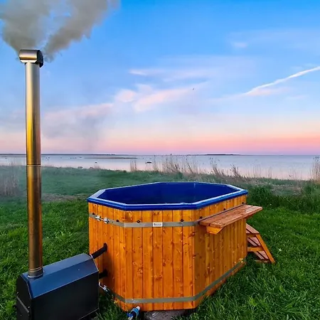 Kuus Solme - Sea View *