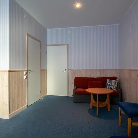 Kuus Solme - Sea View 펜션 쿠레사아레